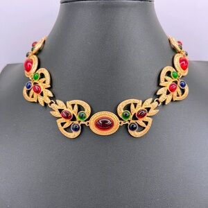 SISSLIA Gold Cabochon Necklace